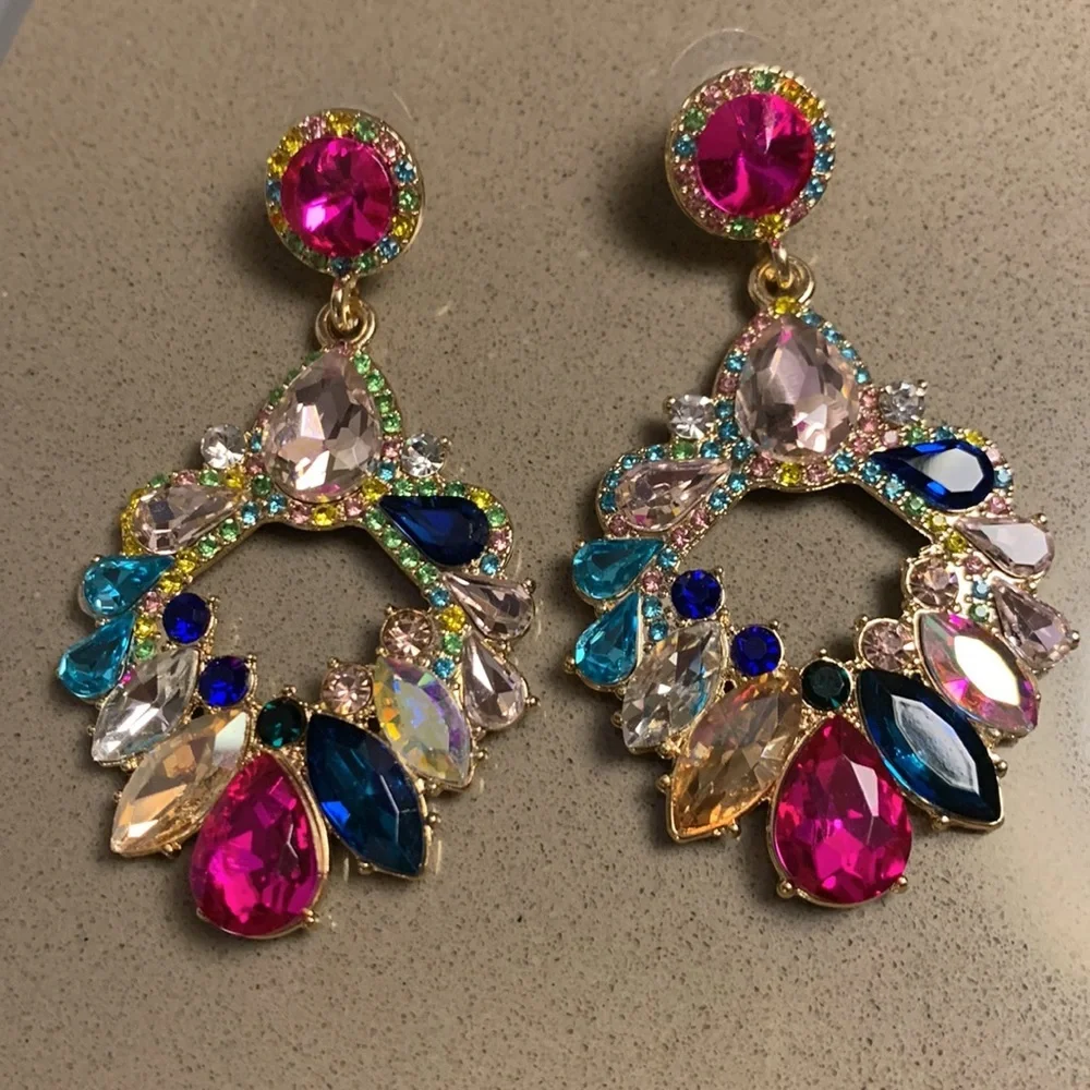 NWOT Chandelier Cubic Zirconia Drop Earrings